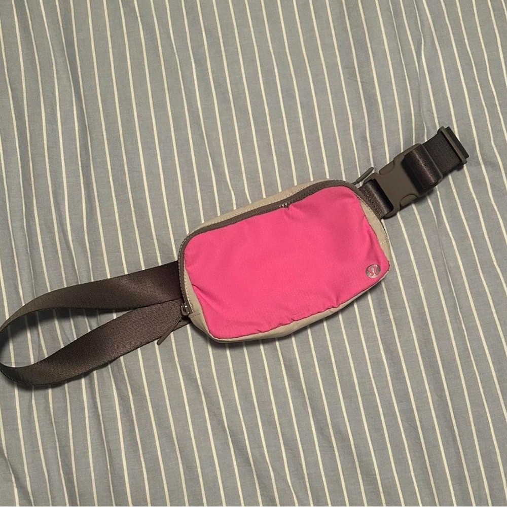 Pink Lulu lemon belt bag
